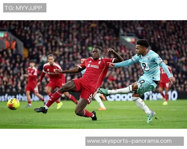 英超激战：多特蒙德6比2狂胜利物浦点球大战瞬间点燃全场激情